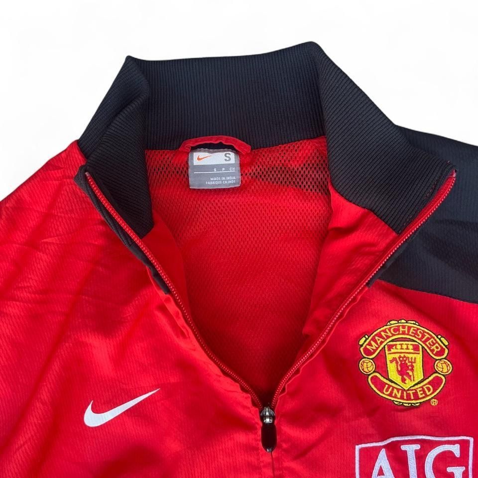 Nike Giacche: Manchester United Nike Tracksuit – Usato da Riehen venduto da RESTREET 3
