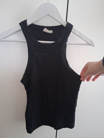 Gina Tricot schwarzes Ripp-Tanktop Gr. M