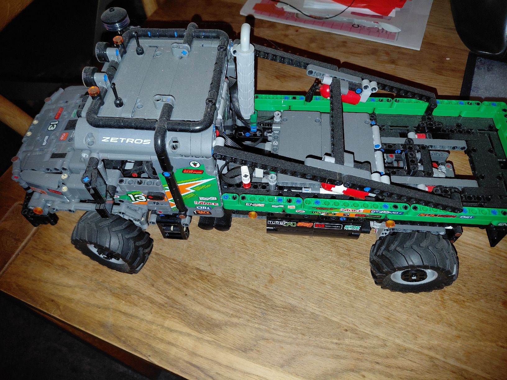 Lego Kit di costruzioni: lego technic Mersedes zetro trial – Usato da Ravoire venduto da CedrikV 1