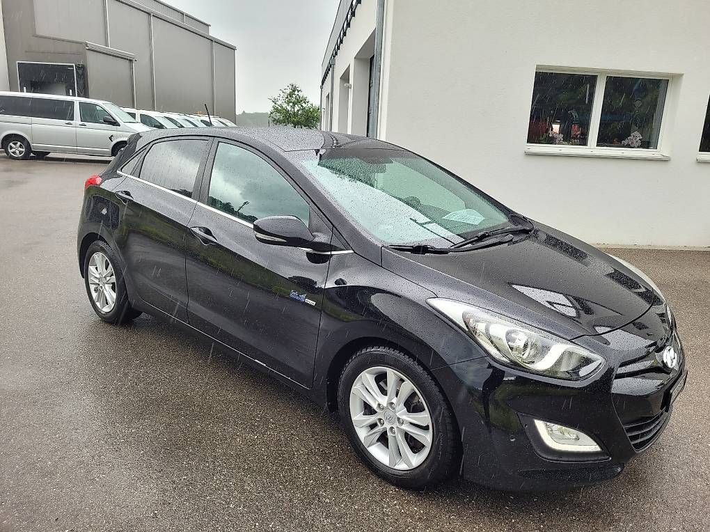 Automobili: Hyundai i30 1.6 GDI – Usato da heitenried venduto da solemann1 2