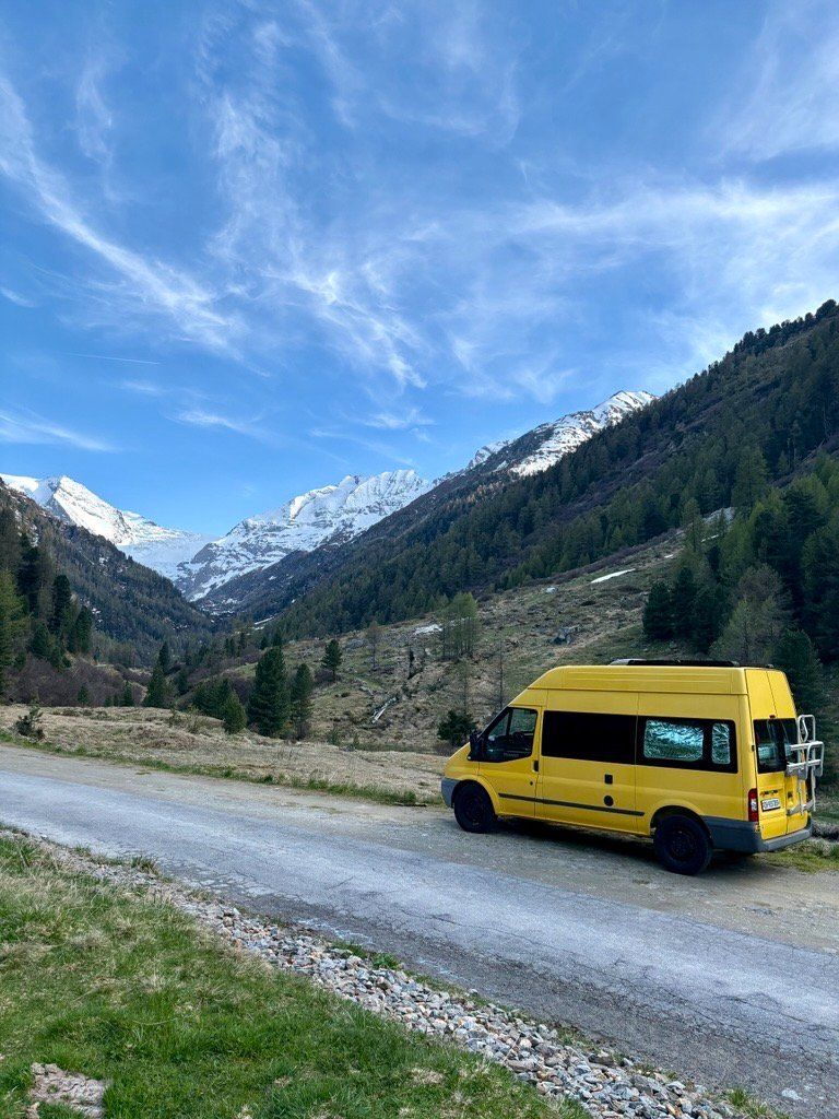 Ford Véhicules de camping: Selbstausgebauter Ford Transit Camper – D'occasion à Zürich par jud_yg79 3