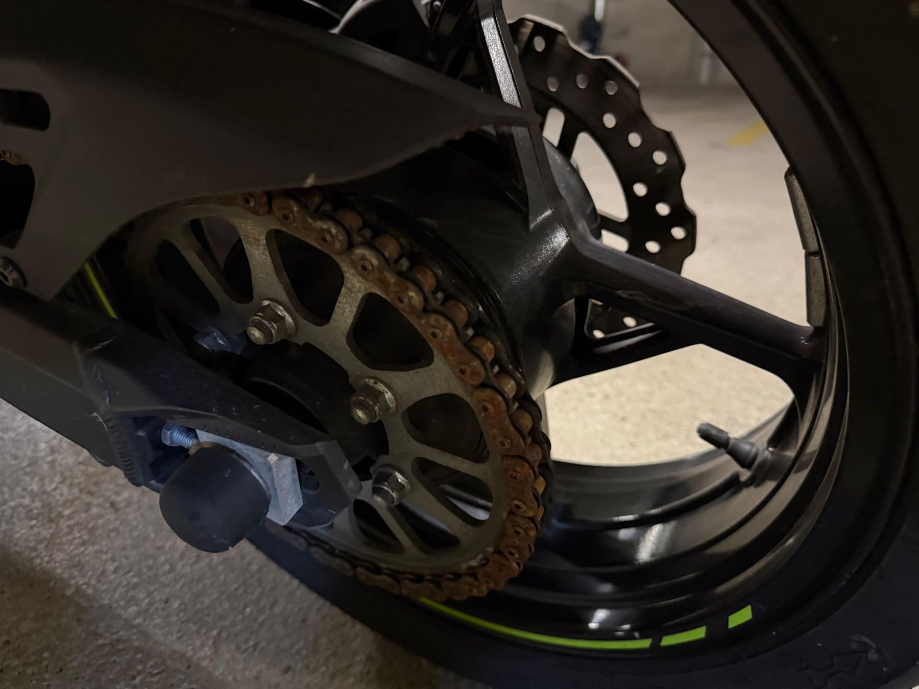 Kawasaki Strada: Moto KAWASAKI Z900 – Usato da Neuchâtel venduto da OFFA-Cernier 5