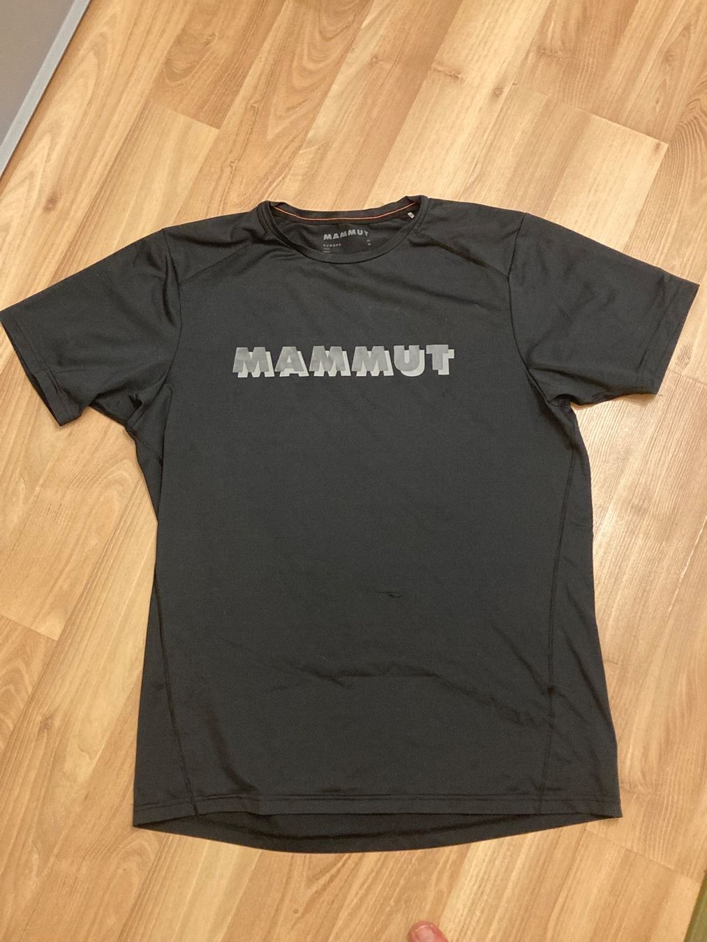 Mammut T-shirt: Mammut T-shirt – Usato da Villeneuve VD venduto da did_pxf2
