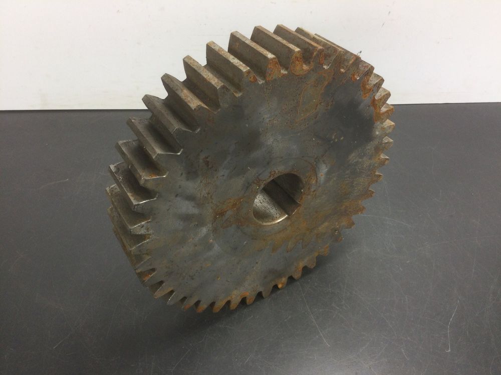 Grosses schweres Zahnrad für Künstler oder Bastler (Gebraucht) in ...