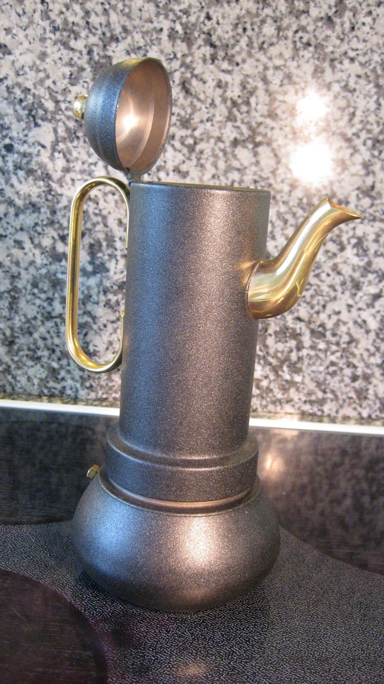 Elettrodomestici da cucina: Kafféekocher, Kafféemaschine – Usato da Nussbaumen AG venduto da Daddy5 1