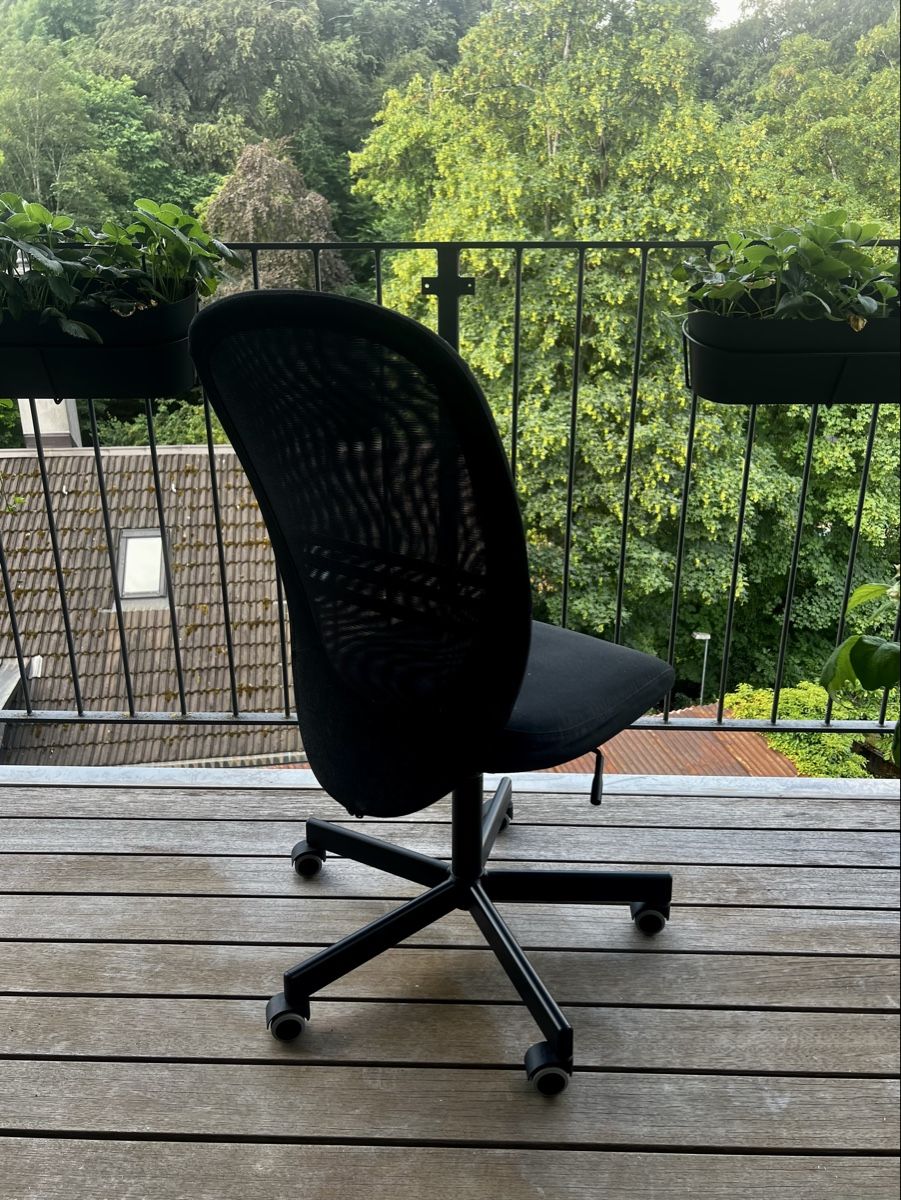 Ikea Stühle: Bürostuhl FLINTAN – Gebraucht aus Zürich von sophia_stc 1