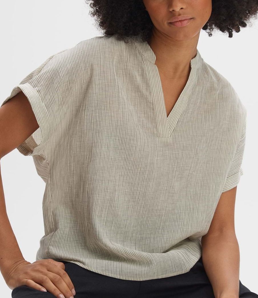 Opus Camicette: Opus Bluse Gr. 38 beige gestreift - NEU – Nuovo e nell'imballaggio originale da Wegenstetten venduto da ItsVi