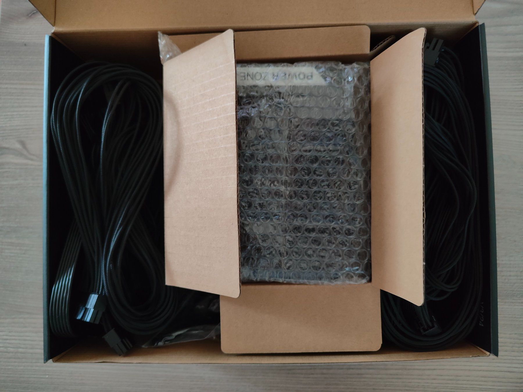 beQuiet! Composants électroniques: Be Quiet Power Zone 2 750W Netzteil – D'occasion à Hägglingen par htr_qz5j 3