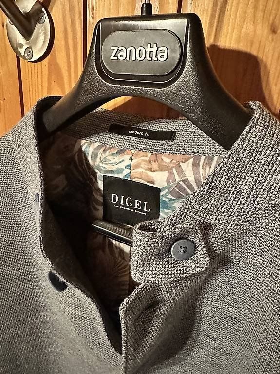 Giacche: Veste - Blazer DIGEL, col officier – Usato da Vauderens venduto da anthraxx 2