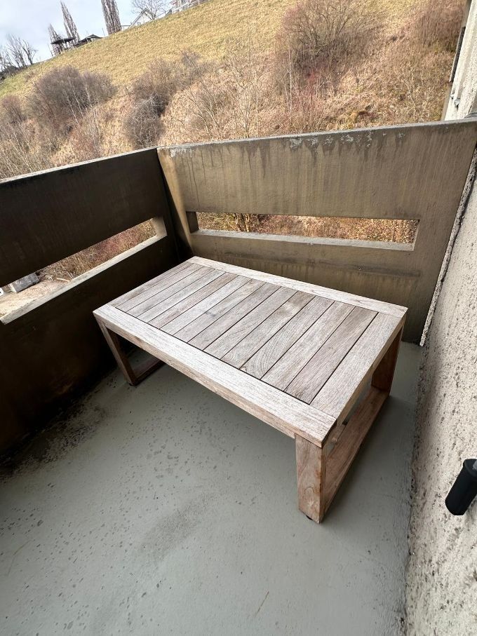 Ikea Tavoli: Wunderschöner Holztisch – Usato da Wünnewil venduto da 1509mani 1