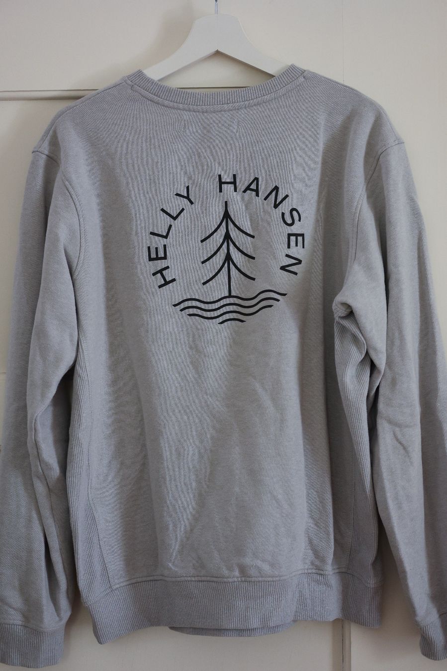Pullover & Sweatshirts: Helly Hansen Pullover Men – Gebraucht aus Bern von QualitySecondHand