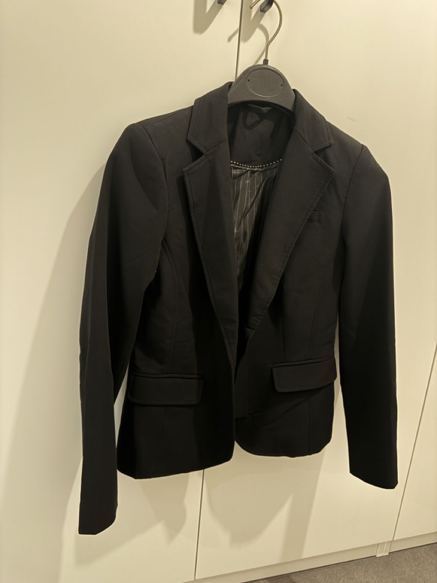 Giacche: Blazer schwarz – Usato da Regensdorf venduto da angie2810