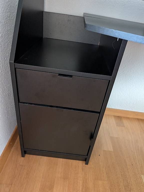 Scrivanie: Gaming Schreibtisch – Usato da Ennetbaden venduto da pau_8kxv 1