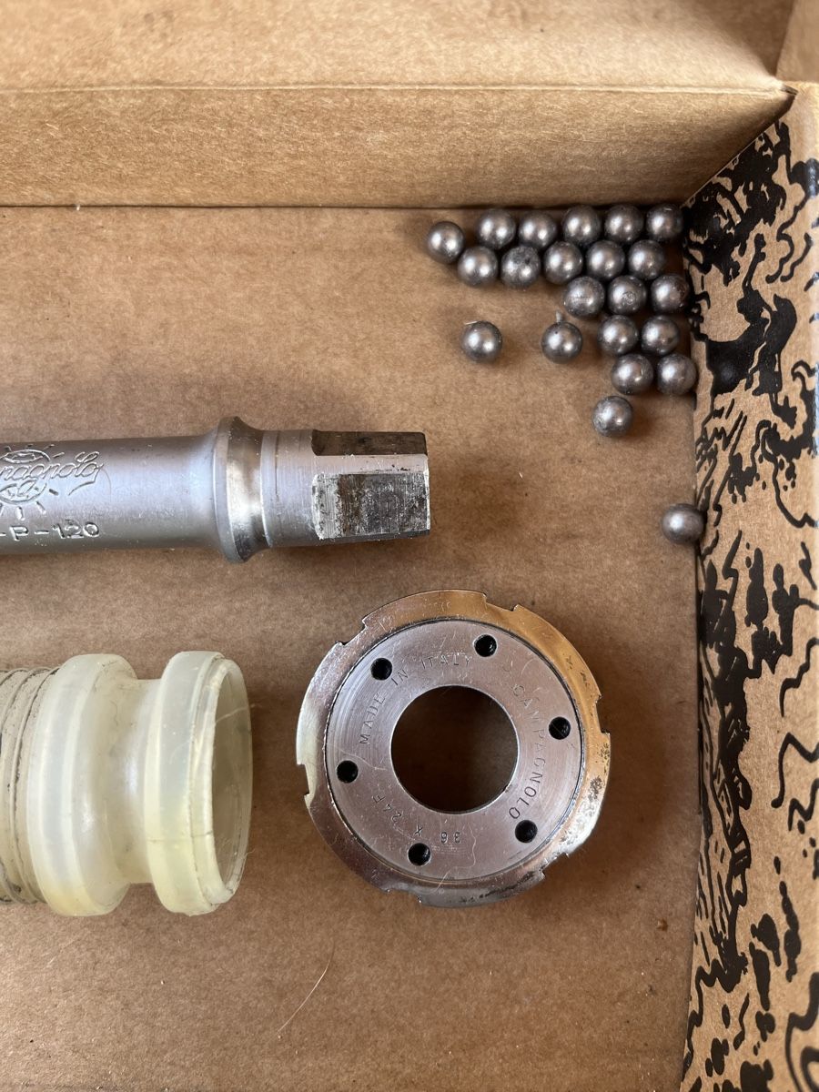 Campagnolo Pezzi di ricambio: Campagnolo pista bottom bracket, track, fixie, bahnrad, – Usato da Lausanne venduto da _7c6f 2