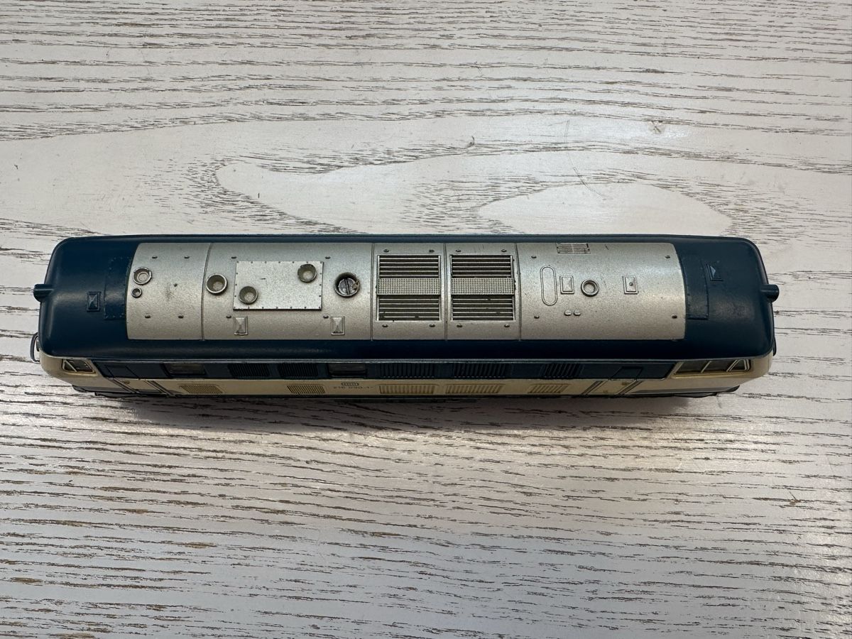 Märklin Modelleisenbahnen: Märklin 3074 DB BR 216 digital – Gebraucht aus Lupsingen von New-Haven 4
