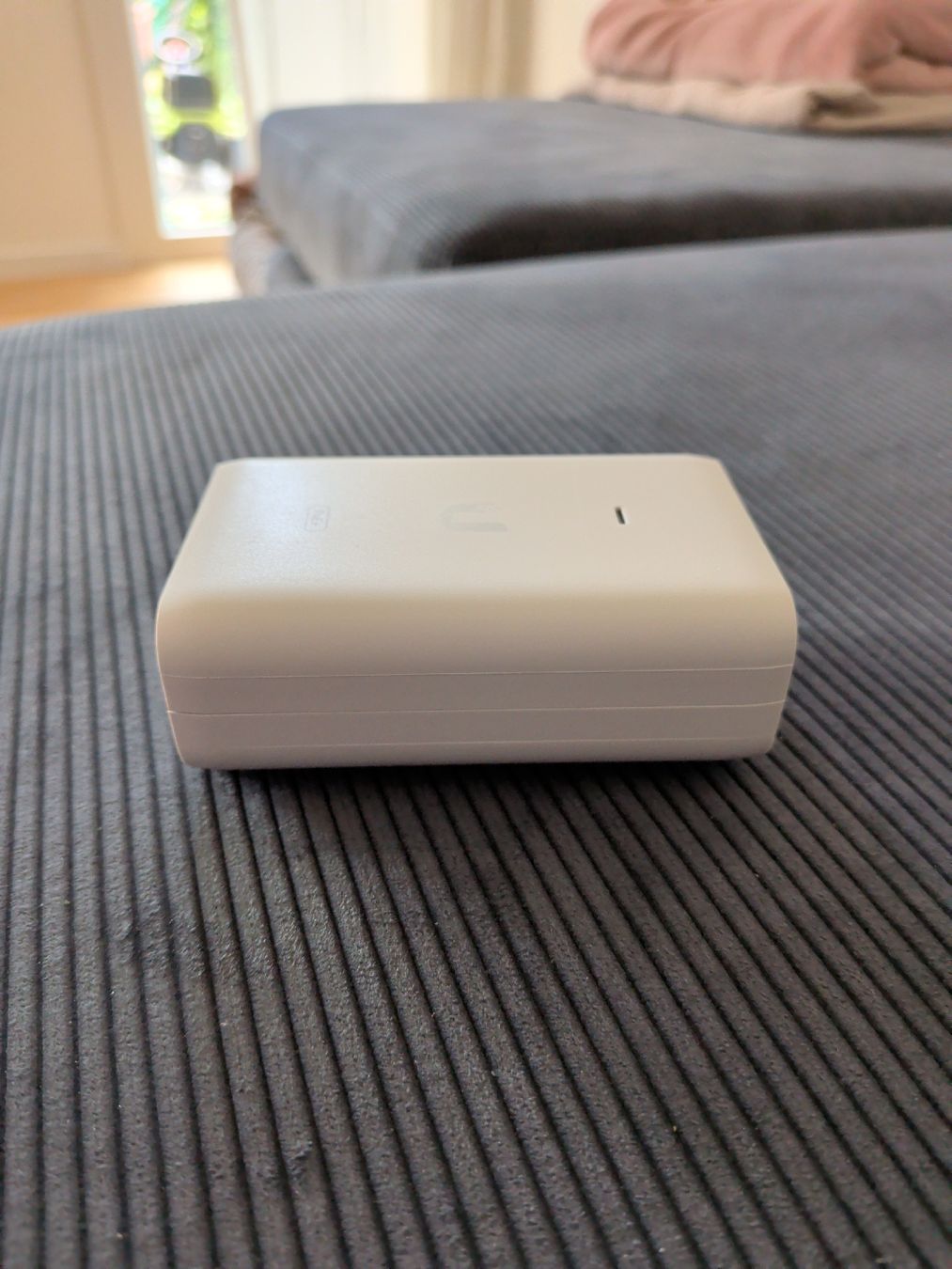 Ubiquiti Unità & Adattatore: Ubiquiti PoE+ Injector white used – Nuovo (secondo la descrizione) da Maur venduto da geo_tw5t 3