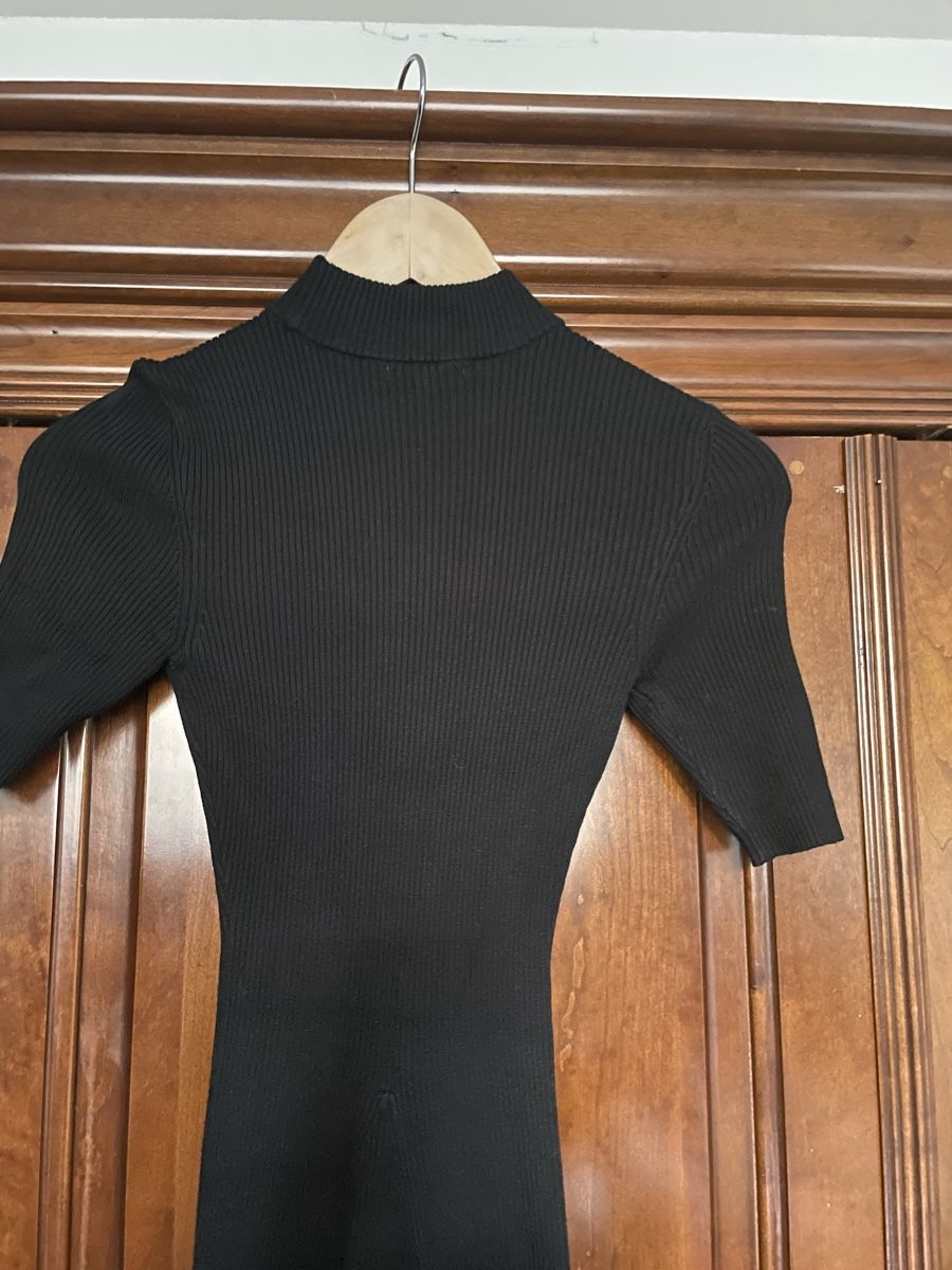 H&M Robes: Robe – Neuf avec emballage d'origine à Sion par bru_xj6r 4