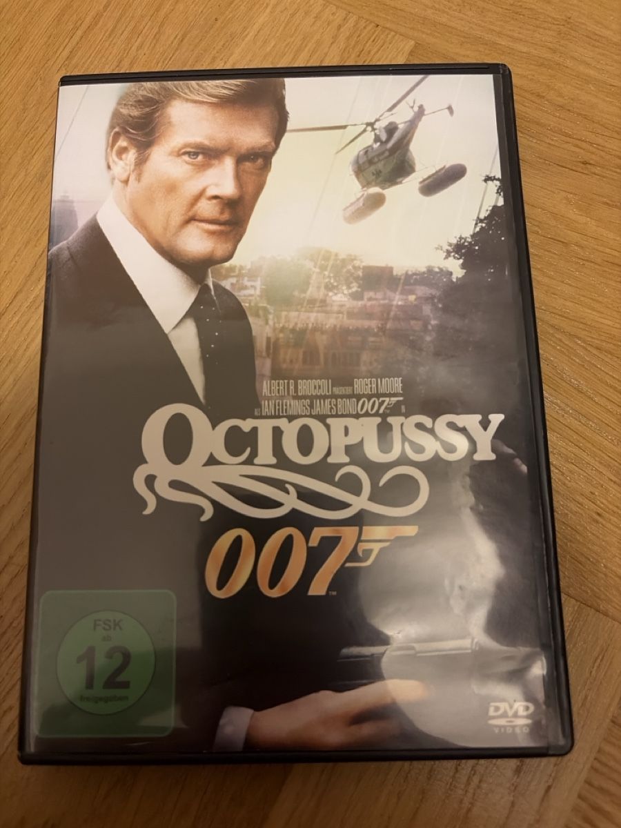 Tutti i DVDs: James Bond - Octopussy – Usato da Mariastein venduto da corleone1990