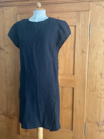 Top: Schwarzes Kleid von Natura, 50% Leinen Gr.S /36