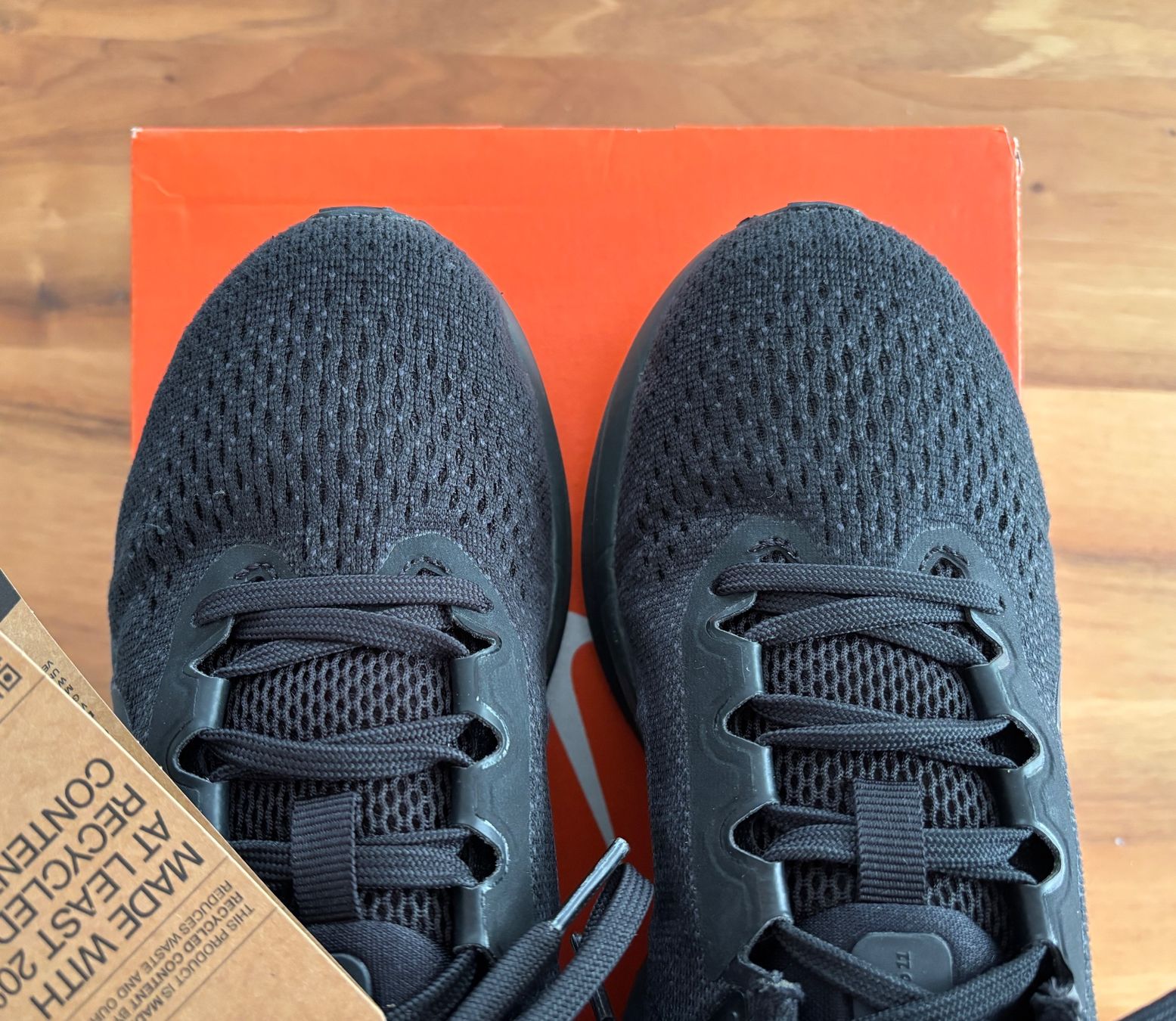 Nike Scarpe da uomo: Gr. 36 NIKE AIR WINFLO 11 BLACK/ANTHRACITE – Usato da Schinznach Dorf venduto da Soomone 6