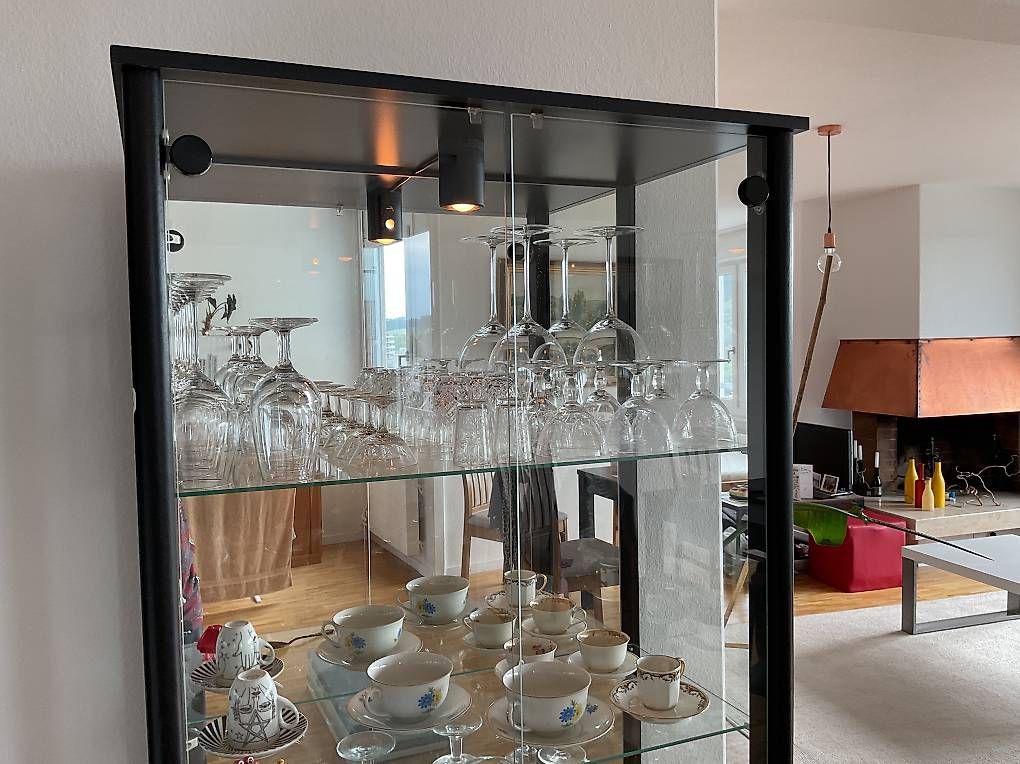 Vetrine: Vitrine // Display Cabinet – Usato da Cologny venduto da els_tvj8 1