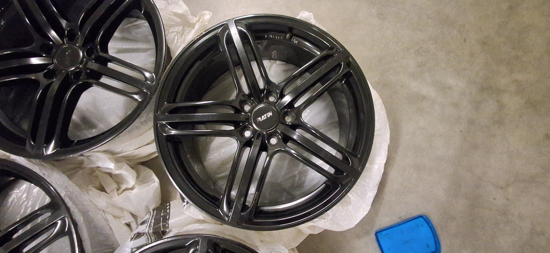 Cerchioni: VW Felgen 5x112 – Nuovo (secondo la descrizione) da Igis venduto da JUST-4U-ENJOY 4