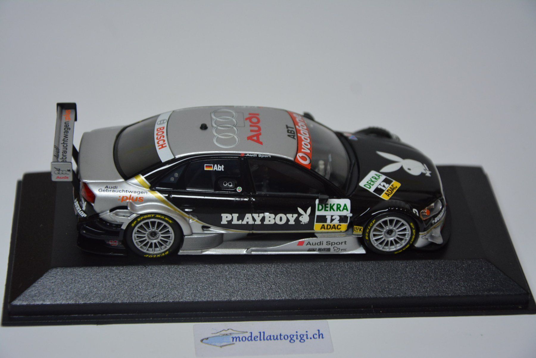 Audi Modellautos: Audi A4 DTM 2006 , Team Phoenix  , 1:43 – Neu und originalverpackt aus Goldach von Feivel9 6