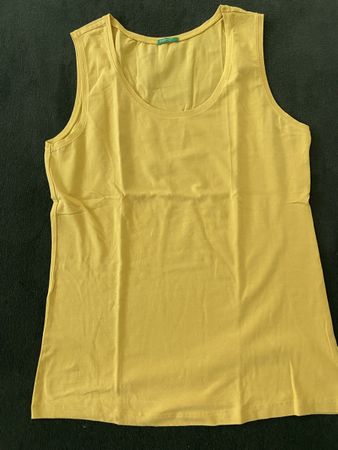 BENETTON TOP gelb, ca.40 Masse beachten