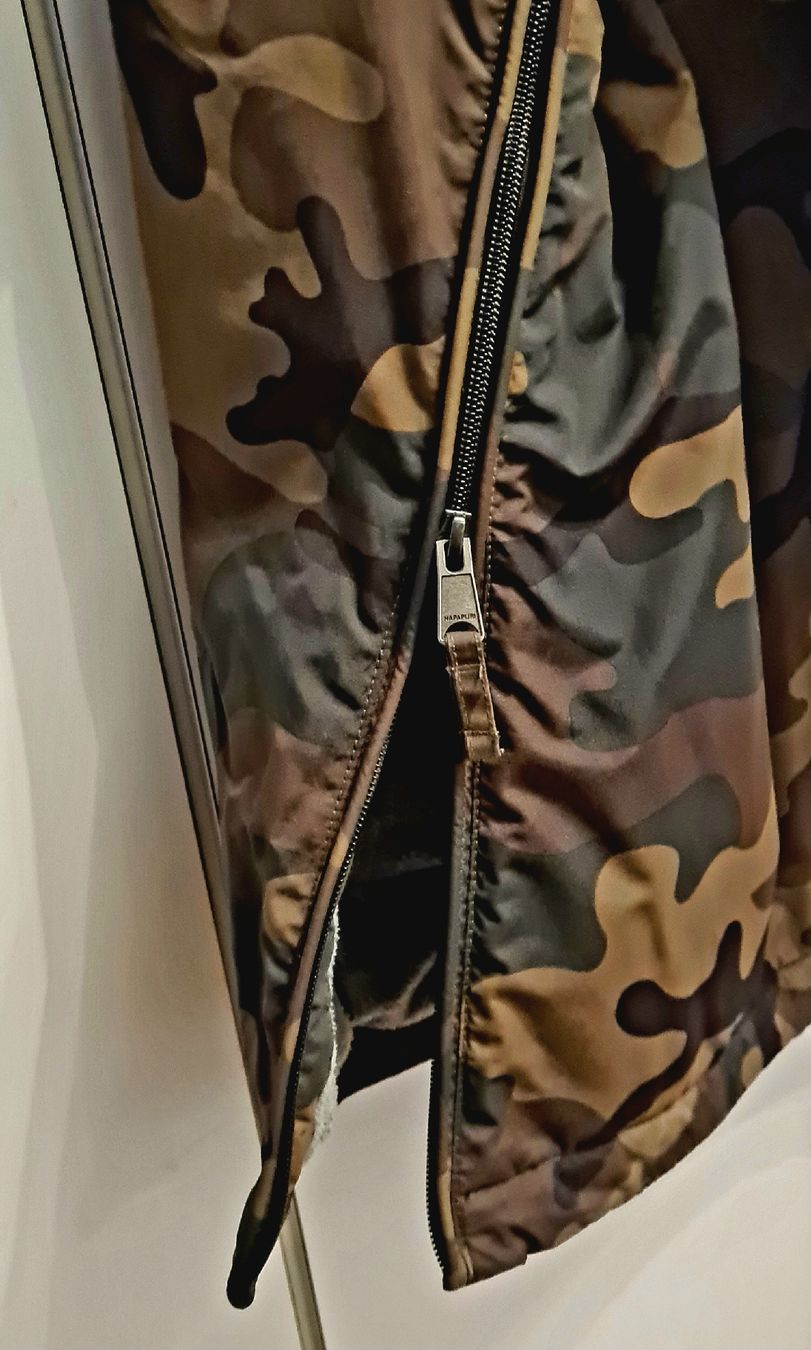 Napapijri Jacken: Veste Napapijri camouflage, taille S – Neu (gemäss Beschreibung) aus Carouge GE von LidieLot 3