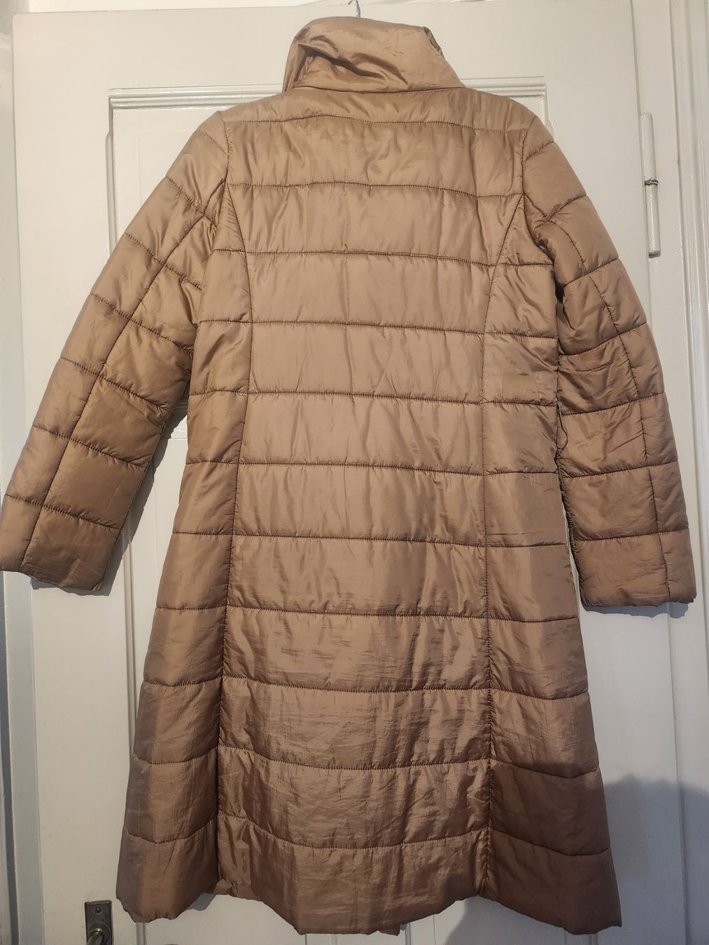 Giacche: Adolfo Dominguez puffer jacket, size S – Usato da Luzern venduto da tan_v9x5 3
