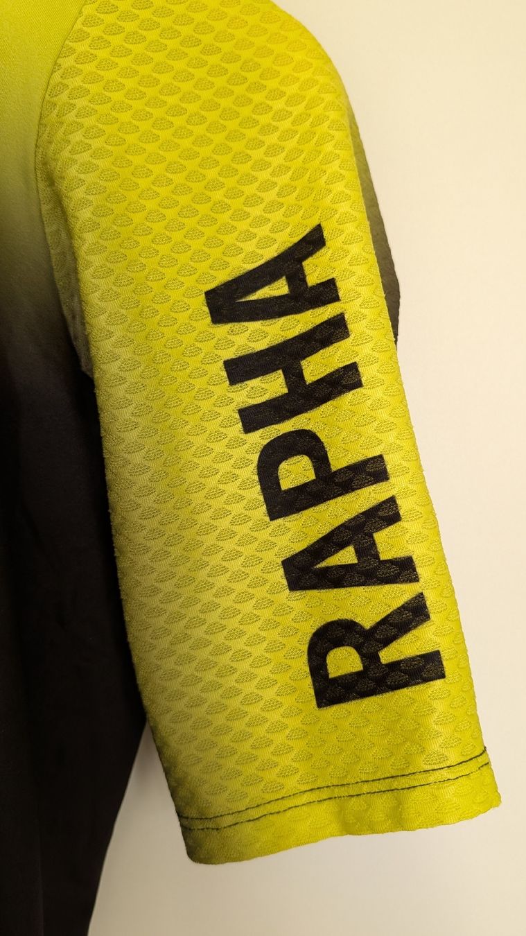 Rapha Leibchen & Hosen: Velotrikot Rapha Pro Team – Gebraucht aus Liebefeld von Pacem 2