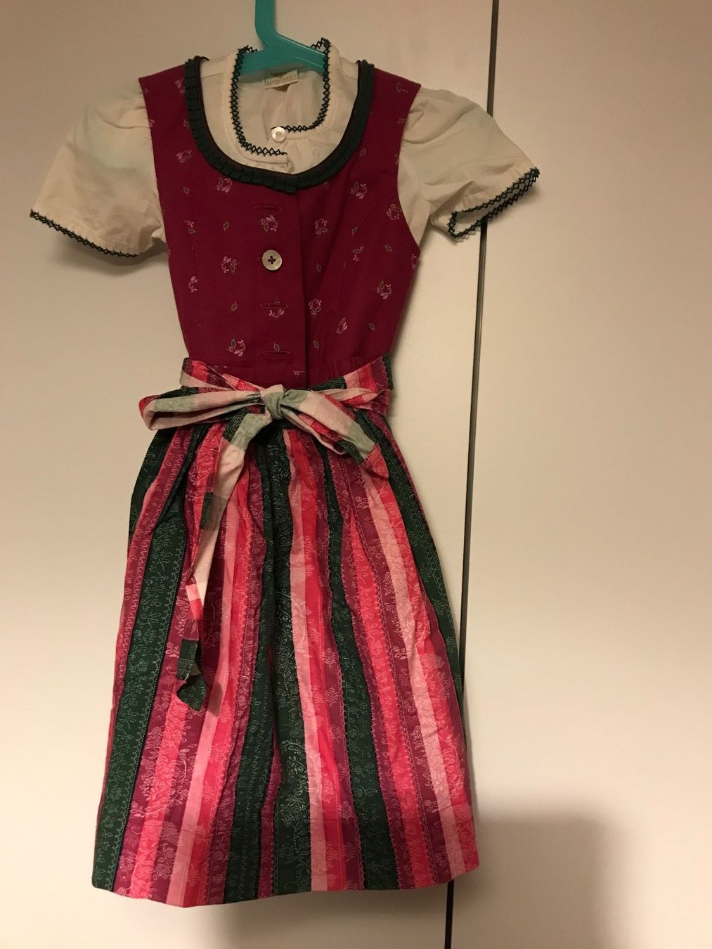 Vestiti & Gonne: Kleinkinder Dirndl von h.moser – Usato da Luzern venduto da Samsay 1