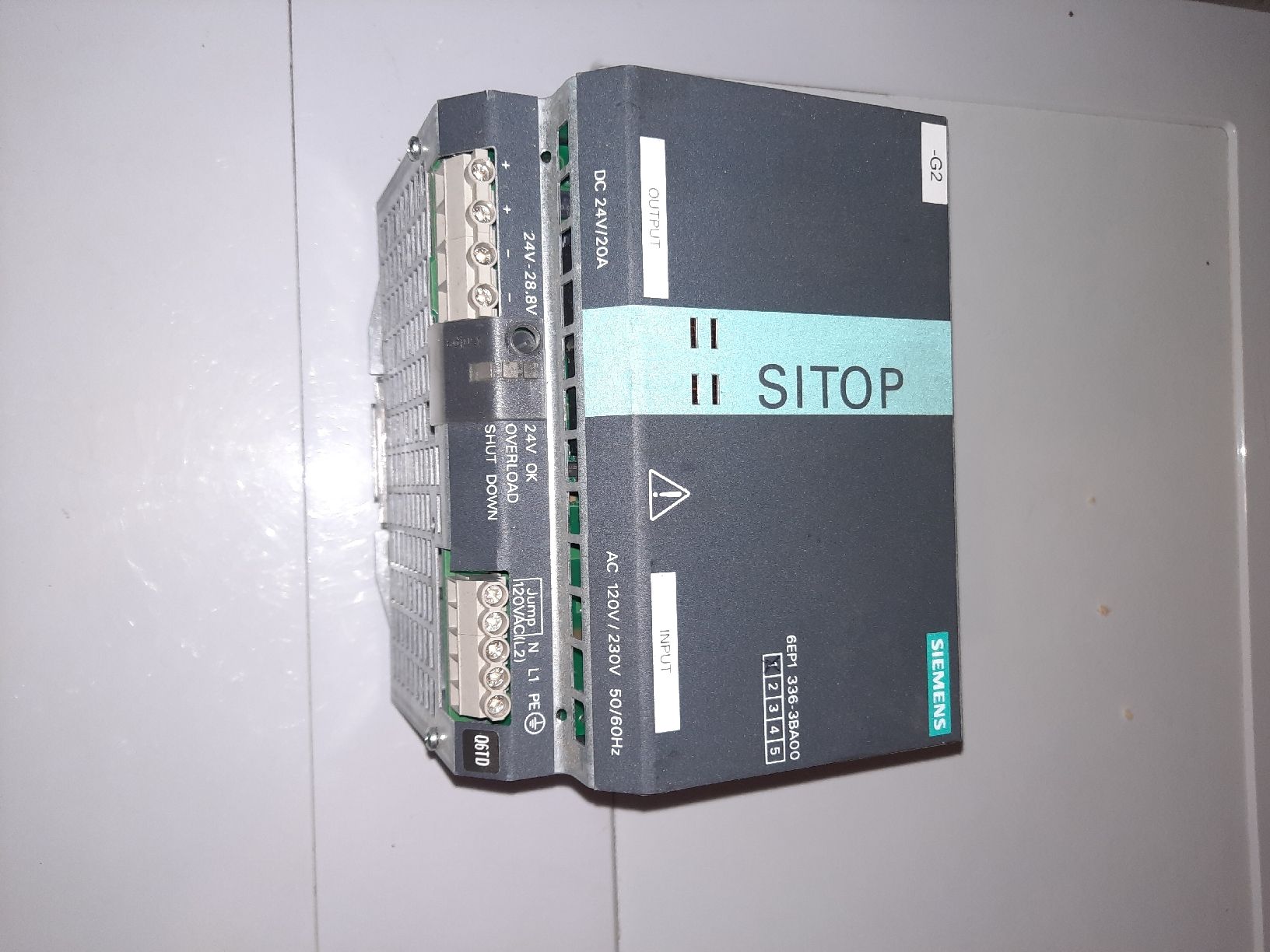 Siemens Componenti elettronici: Siemens Sitop 6EP1 24V 20A – Usato da Glashütten venduto da Source14