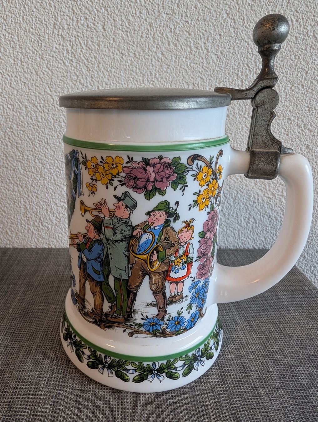 Bicchieri: BMF Bierkrug Herzlichen Glückwunsch – Usato da Bern venduto da ari_66yc 1