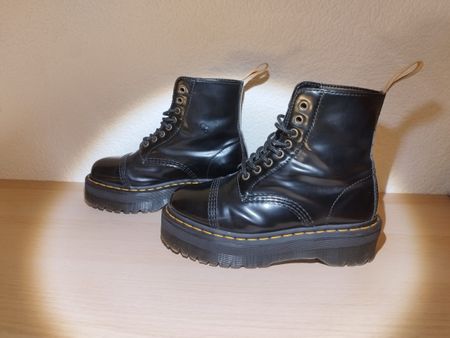 Doc Martens noires - bon état - taille 38