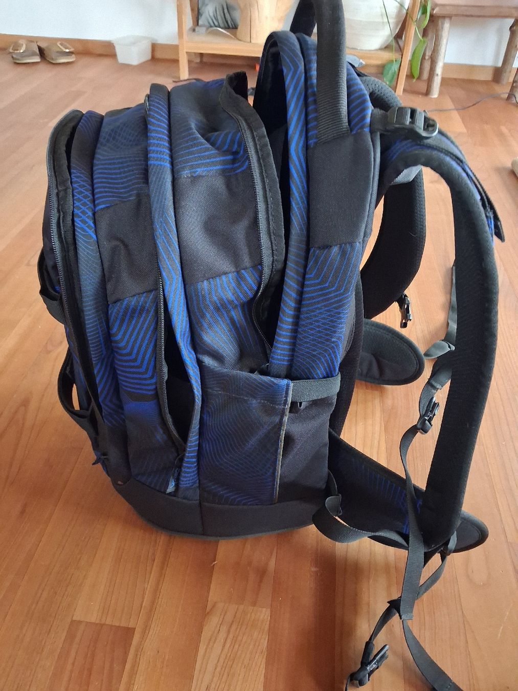 Satch Zaini: Rucksack Satch blau mit Muster guter Zustand – Usato da Luzern venduto da fap_7tnm 1