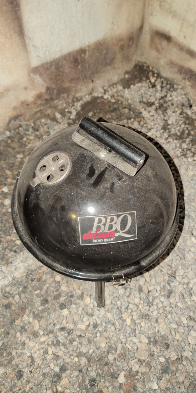 Griglie: Kugelgrill BBQ be my guest schwarz gebraucht – Usato da Horw venduto da pimppanther
