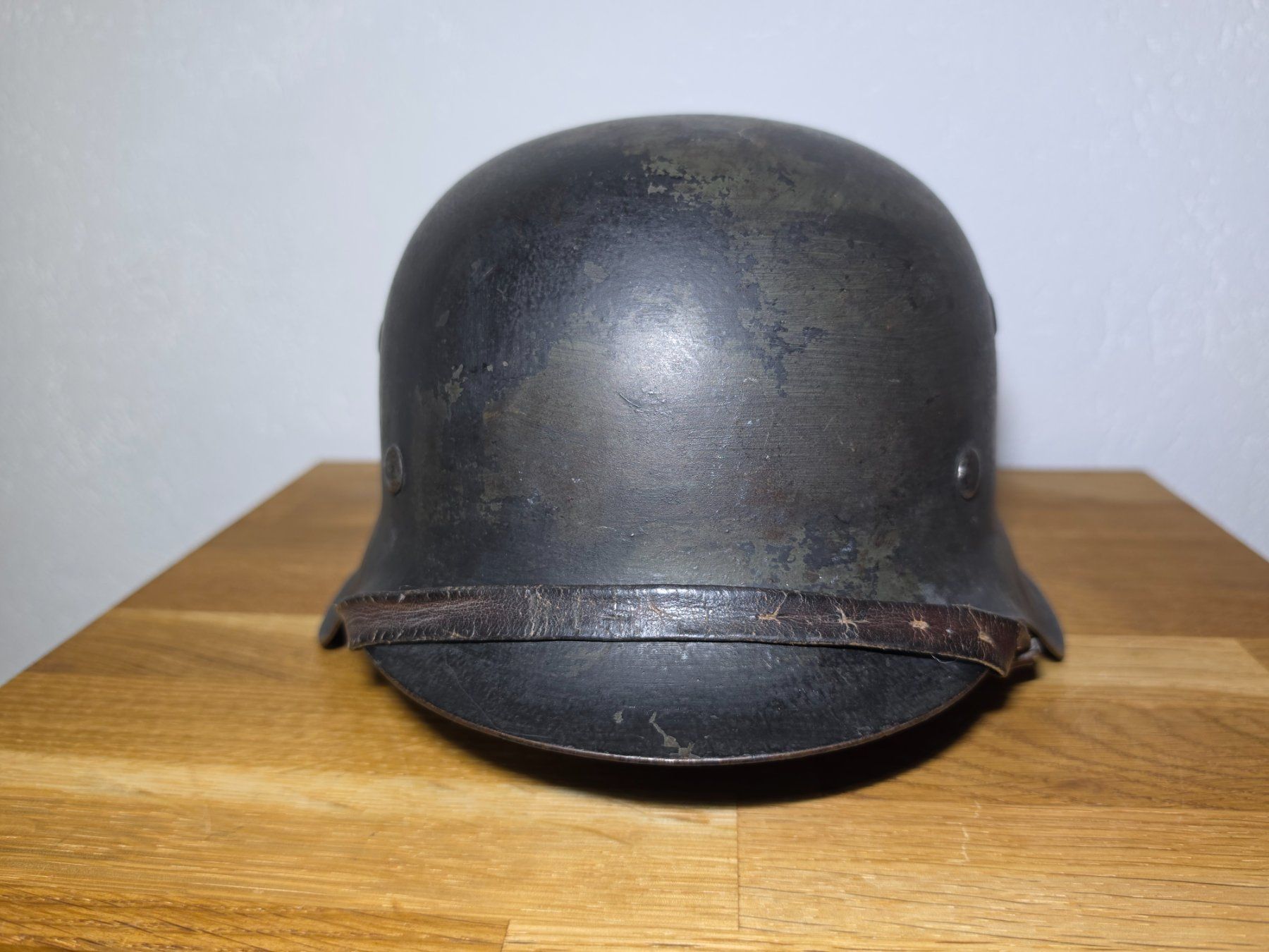 Uniformi: M42 Stahlhelm der Wehrmacht – Usato da Chur venduto da Ghostwulf 1
