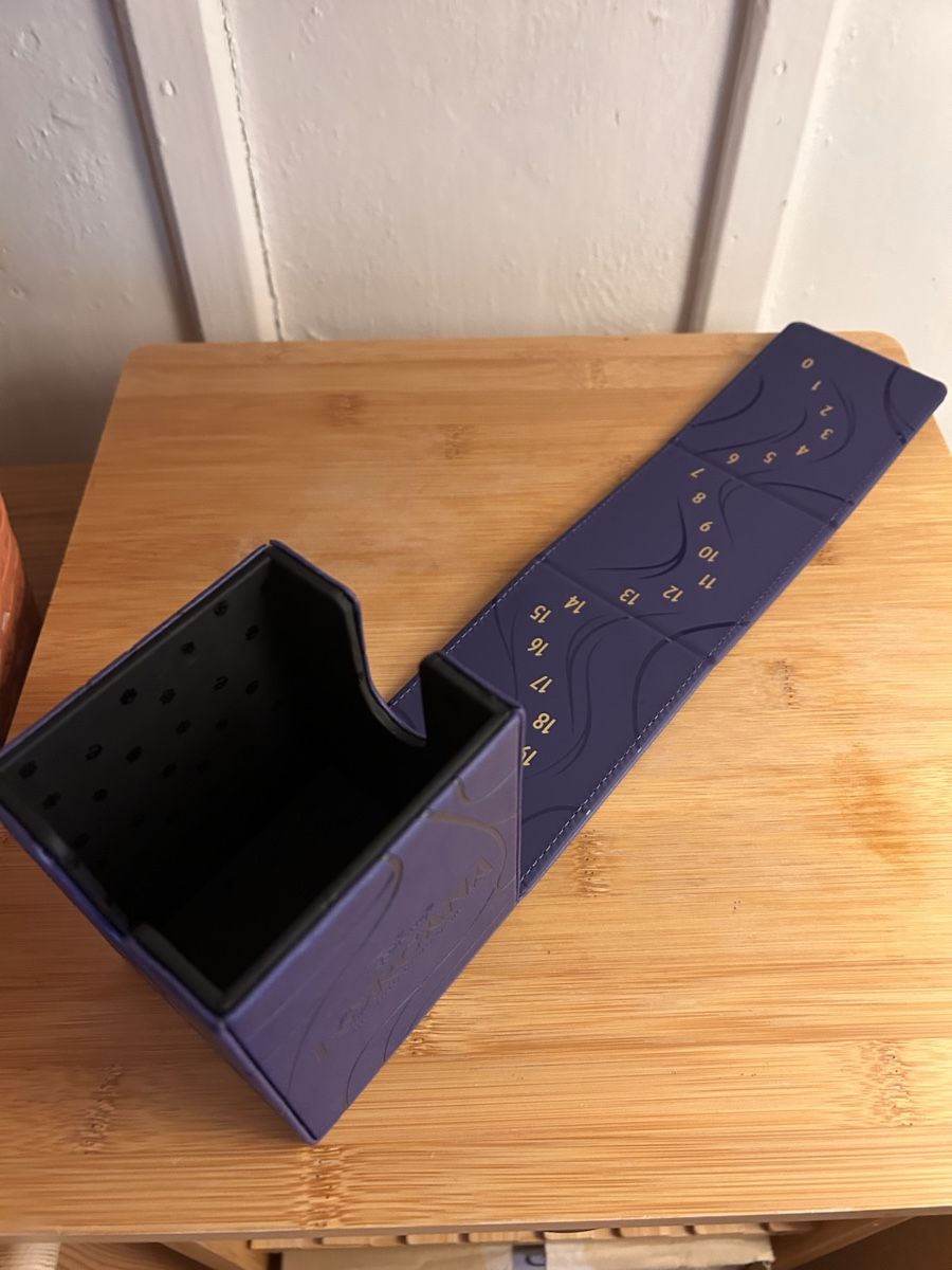 Disney Carte collezionabili: Lorcana Deckbox Premium – Usato da Egnach venduto da SamC999 1