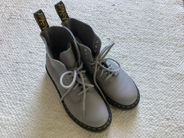 Dr. Martens Boots, Graues Leder, Grösse 37, NEU!!