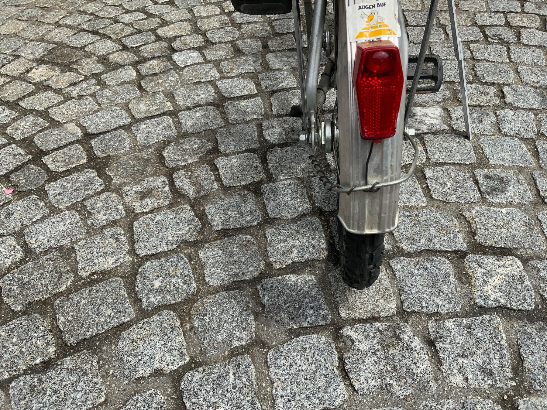 Fahrzeuge für Kinder: Kindervelo – Gebraucht aus Wollerau von Maledino 4