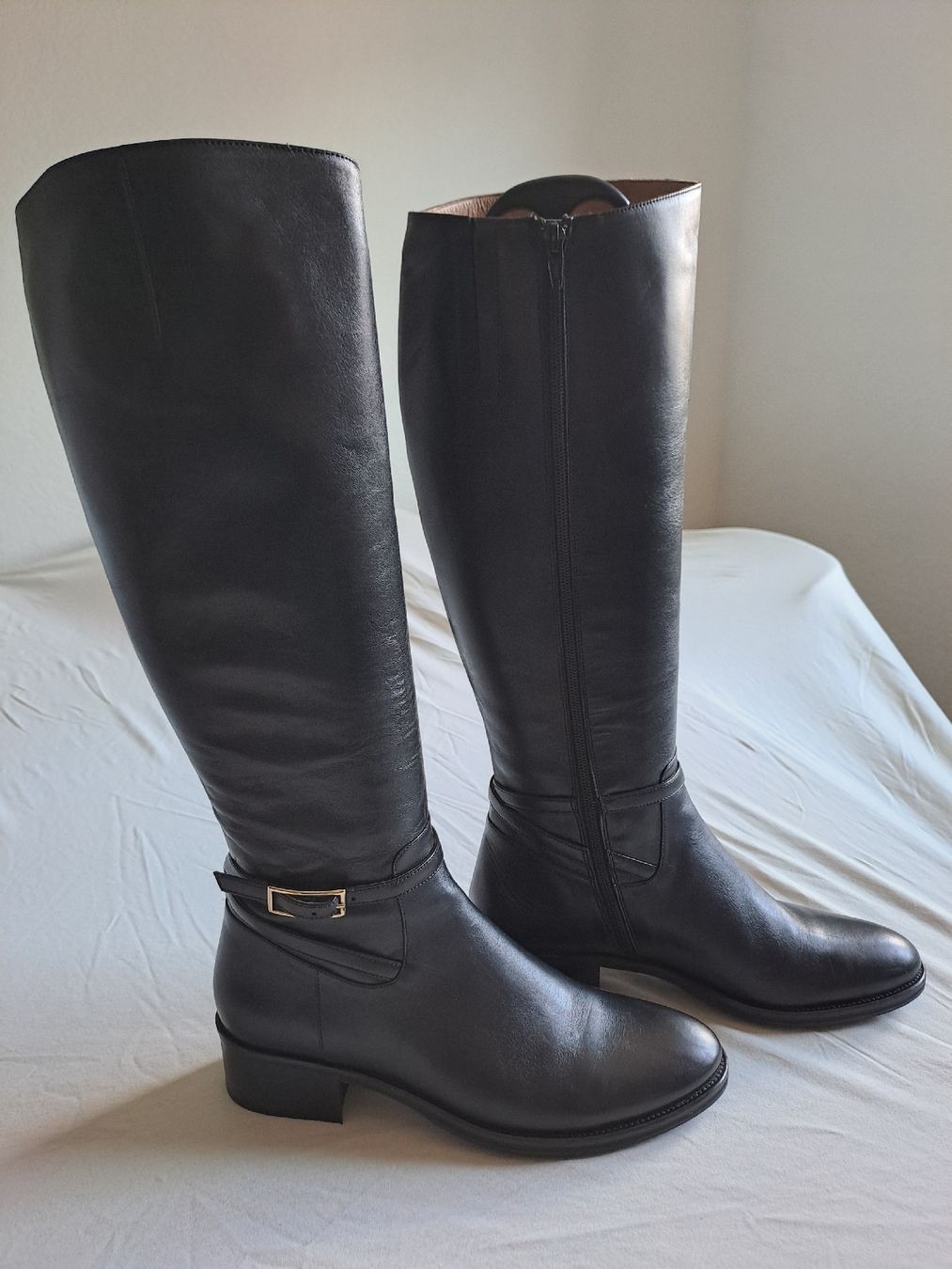 Scarpe da donna: Bottes en cuir noir - Taille 41 – Nuovo (secondo la descrizione) da Gryon venduto da rod_9kpn 1