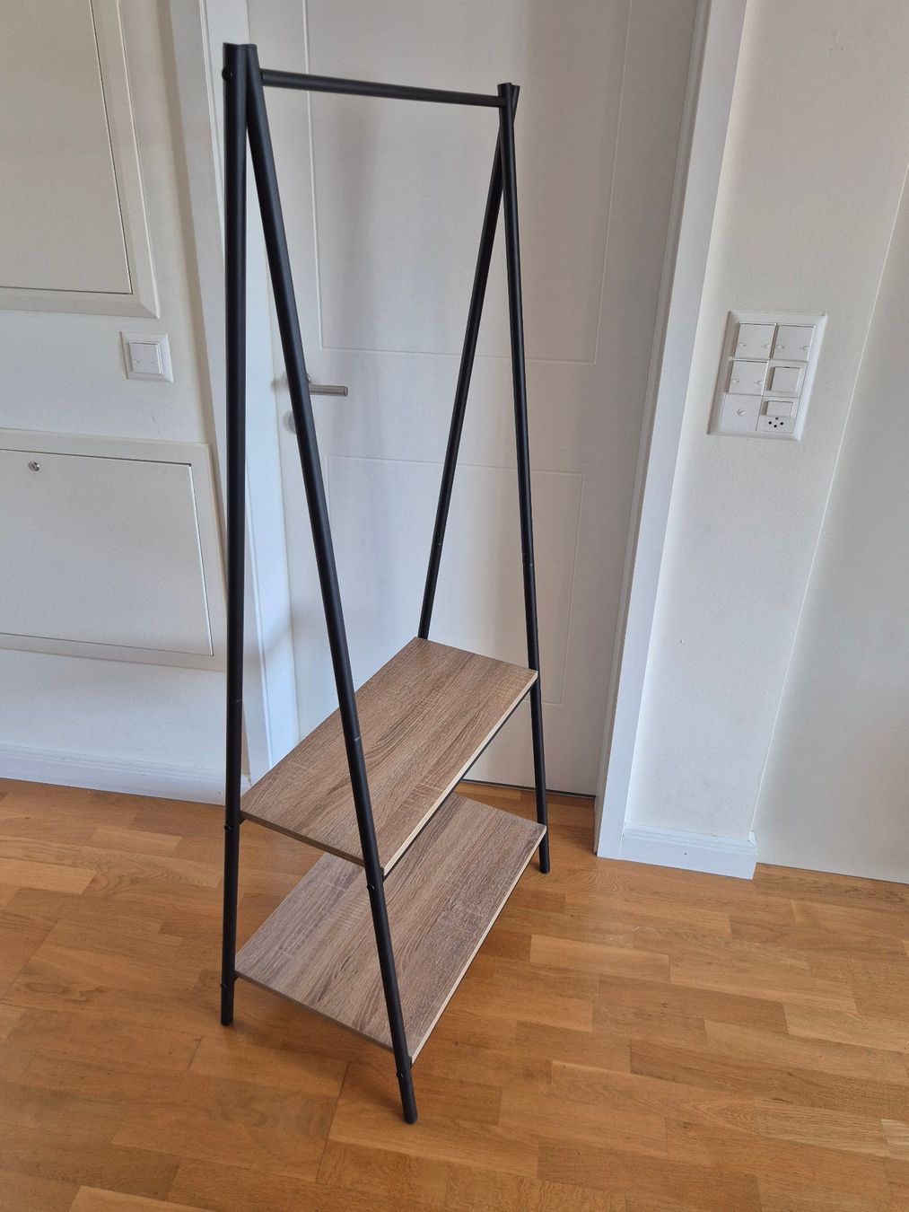 Garderobe: offene Garderobe calicosy gardorbenständer – Gebraucht aus Zürich von fha_5wts 1