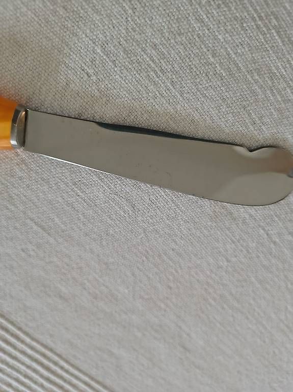 Coltelli da cucina: Buttermesser La fourmi - Serie vague - orange – Usato da Allschwil venduto da droledezebre 3