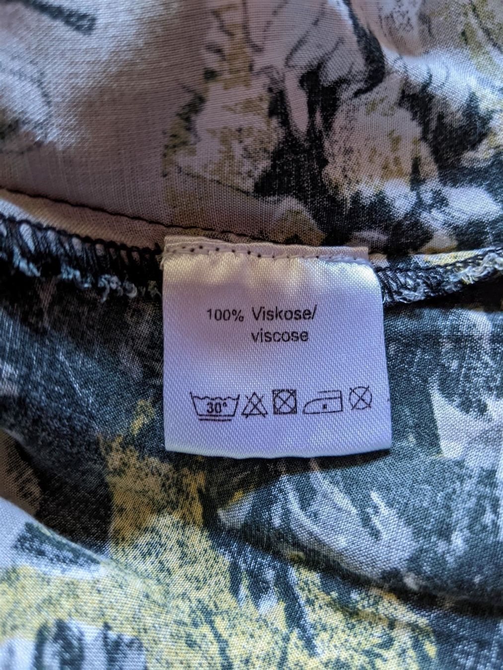 Blusen: SIMCLAN : Blouse imprimée 38-40 – Neu (gemäss Beschreibung) aus Petit-Lancy von lilycerise 7