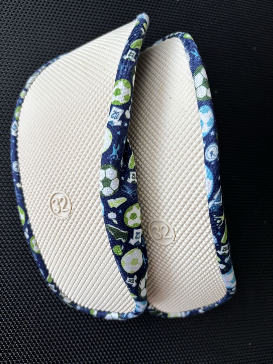 Chaussures garçon: Turnschläppli 32 – D'occasion à Herzogenbuchsee par MoLa85 1