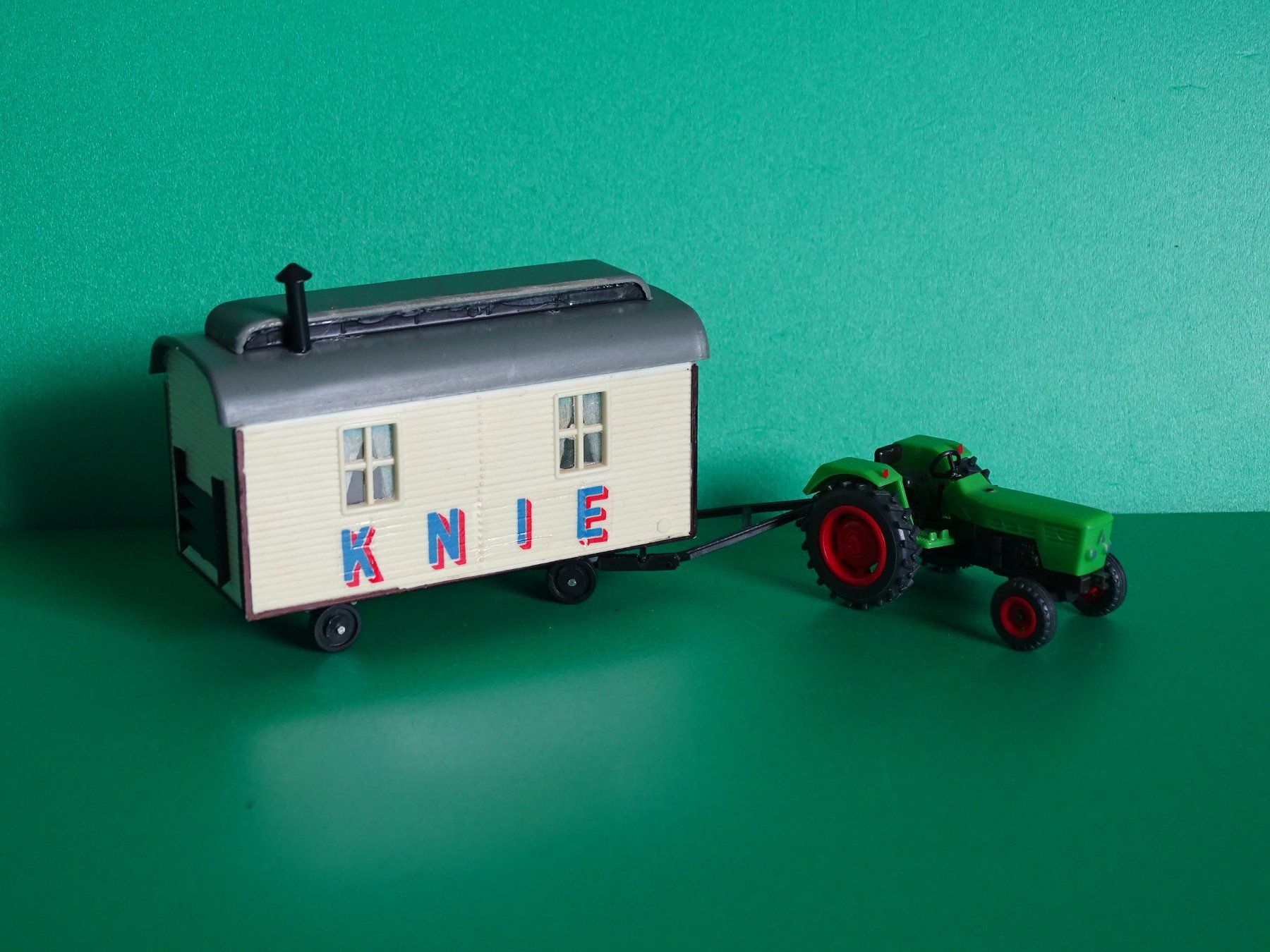 Preiser Modellini d'auto: Traktor mit Anhänger von Preiser 1/87 – Usato da Bretzwil venduto da Meex 1