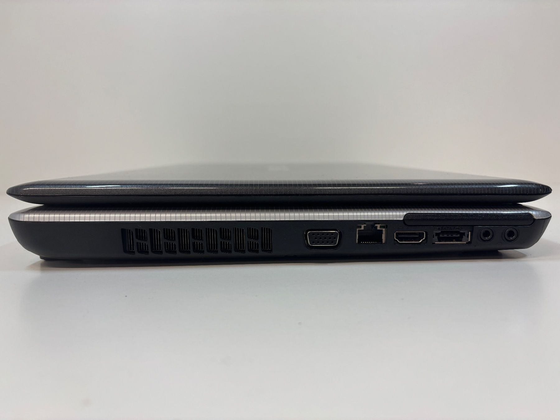 Toshiba Notebooks: Notebook 17.3" Toshiba Satellite Pro, Intel Core i3, DEFEKT – Defekt aus Lachen SZ von alcom-electronics 2