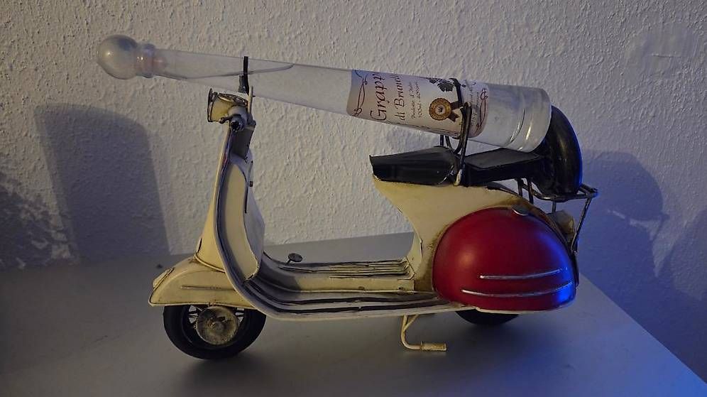 Bevande alcoliche: Vespa (mit Grappa) – Usato da Adligenswil venduto da Steku75 1