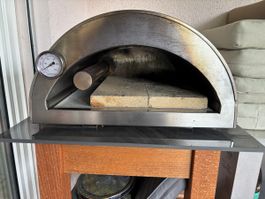 Pizzaofen für Garten oder Terrasse - Top Zustand!